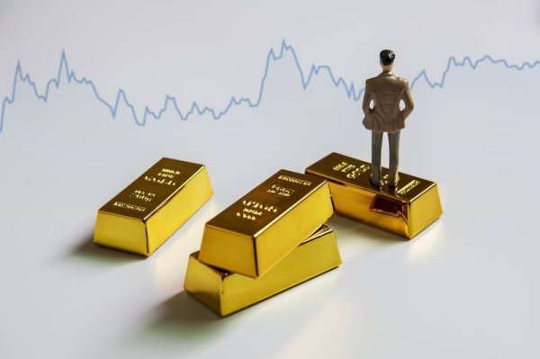 登顶全球官方储备第一大资产，黄金为何超越美债？
